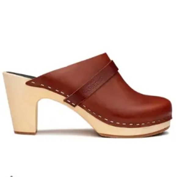 Swedish Hasbeens Shoes - Swedish Hasbeens - Heeled wooden leather clogs